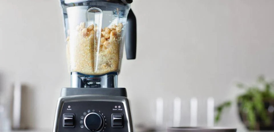 Which Blender Should I Use To Make Hummus?